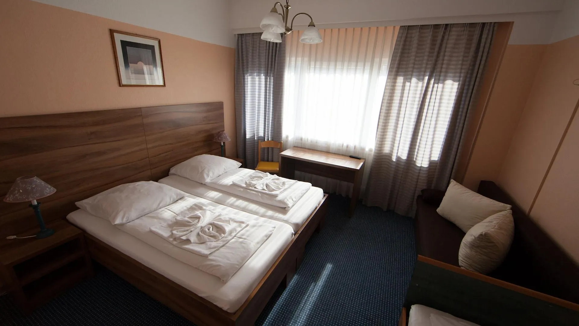 Alper Hotel Am Potsdamer Platz Berlín Alemania