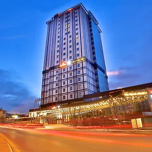 ***** Hotell Tryp By Wyndham Basin Ekspres Turkiet